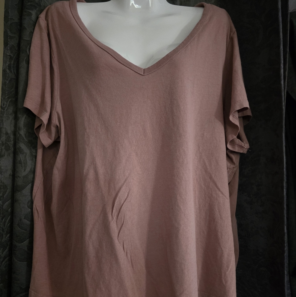 Old Navy Woomen's Everywhere Tee Xxl